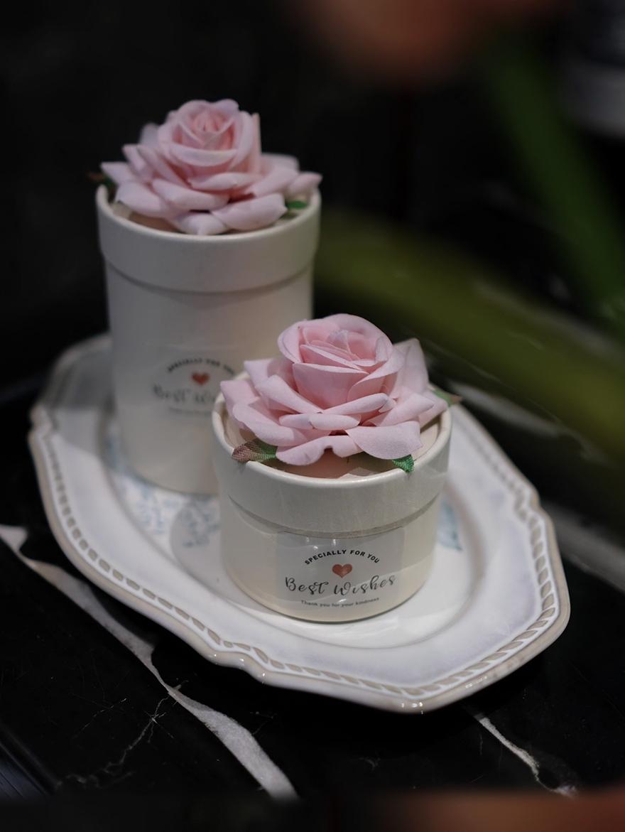 Cylindrical Rose Gift Box, Wed - Wedding Supply Wholesale 评论和价格