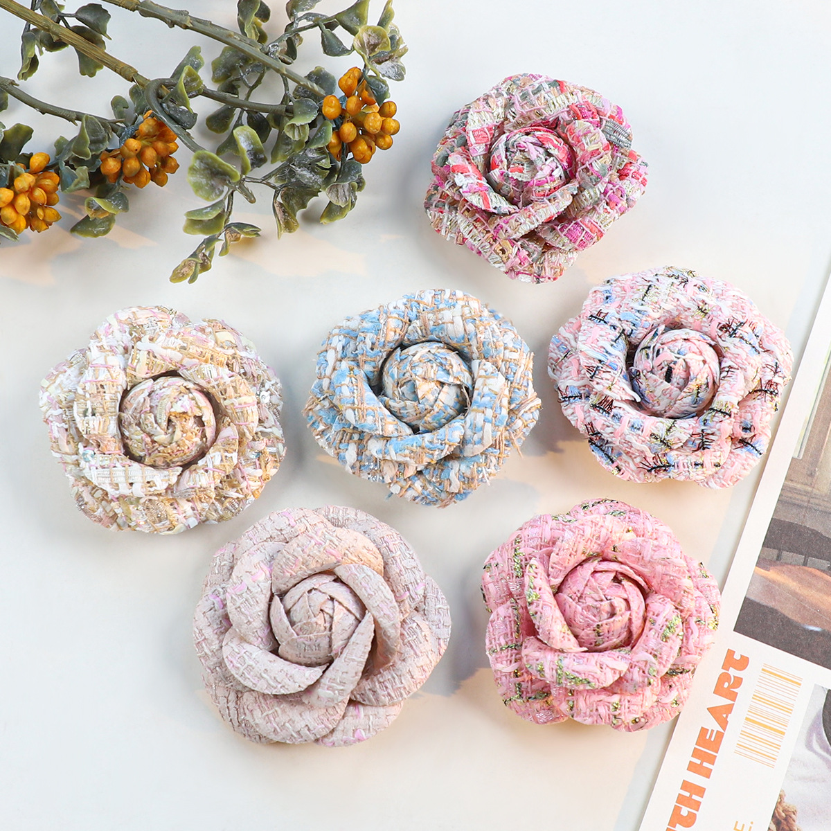 6CM Camellia Brooch for Women  - Wedding Dress Supply 评论和价格