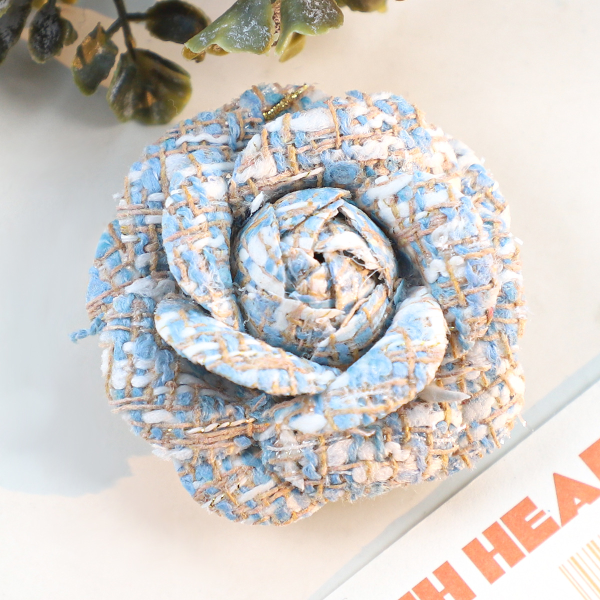 6CM Camellia Brooch for Women  - Wedding Dress Supply 评论和价格